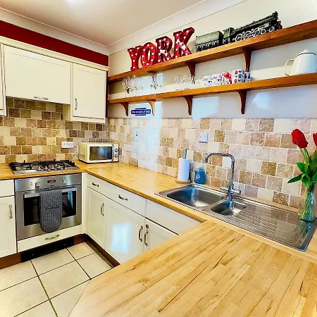 Cosy Victorian - Apartamento York