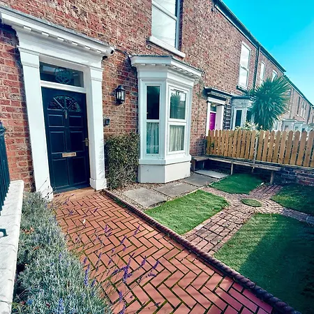 Cosy Victorian - * York